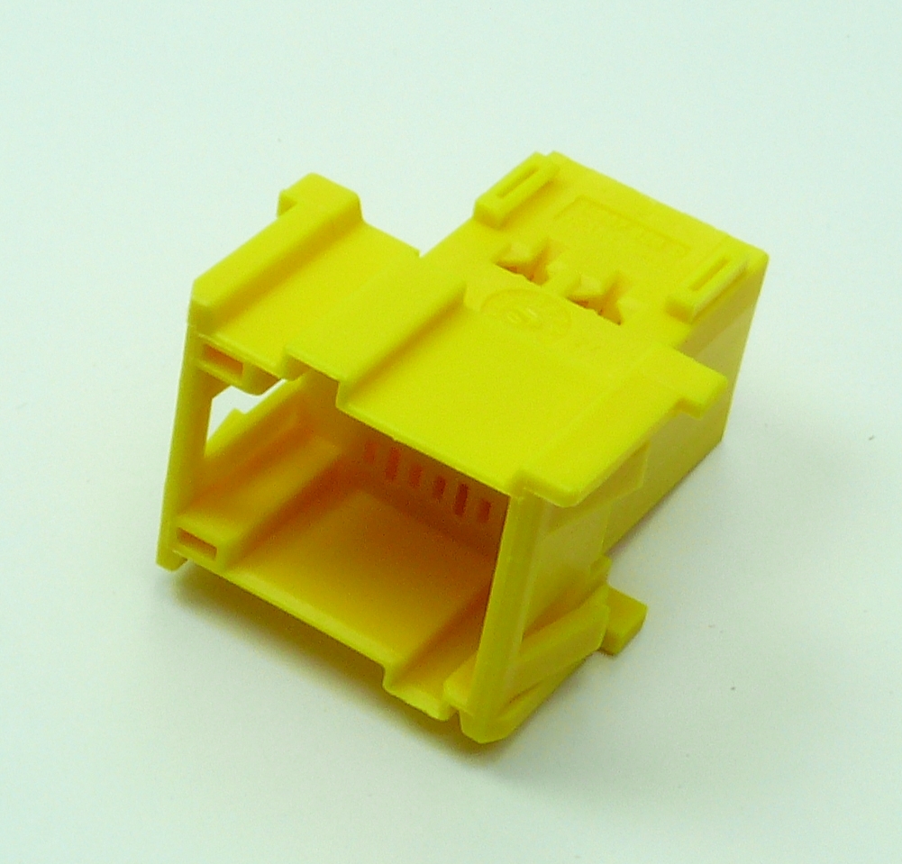 Kompaktstecker Scania